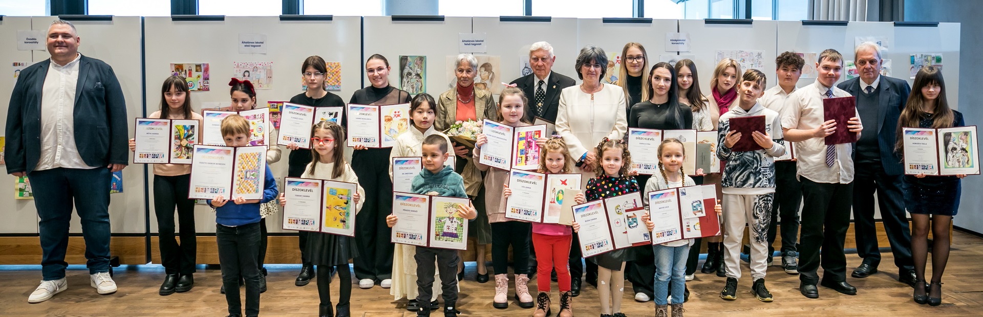 Így látták a gyermekek a mindennapi gyógyítás csodáit